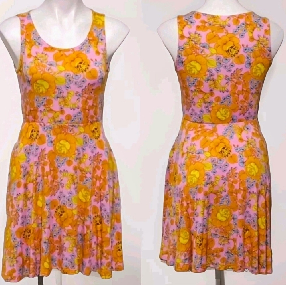 Agnes & Dora Fit and Flare Tank Dress, I Got You Babe Fisher X-Small Floral Midi - Picture 15 of 16